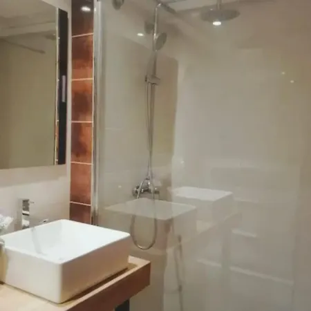 Daire Apartamento Playa Malvarrosa Con 2 Terrazas Valensiya